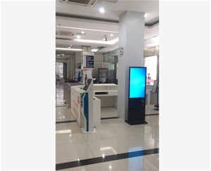 宣城涇縣政務中心43寸立式查詢機，帶刷二代身份證功能